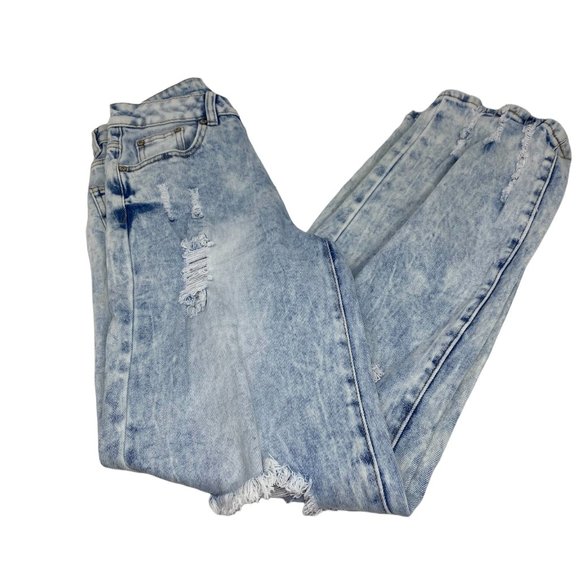 Madden Girl Jeans Madden Girl Love 9s Destructed Lt Wash 26 Nwt Poshmark